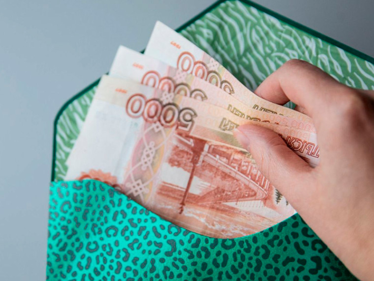 Контрактникам из Югры списали кредитные долги на сумму 240 млн рублей.
