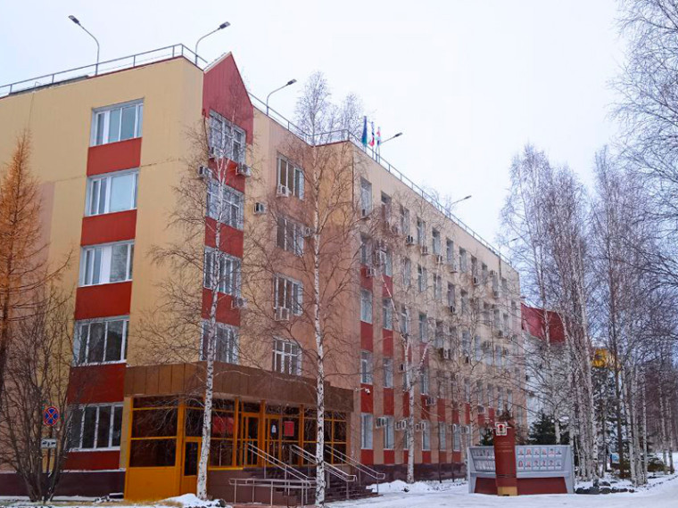 На заседании комиссии.
