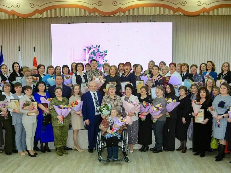 Помощь каждому, кто в этом нуждается.