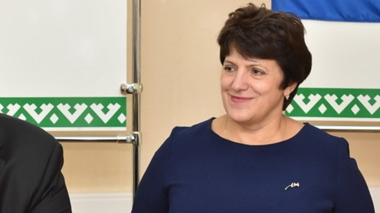 С рабочим визитом. С рабочим визитом.